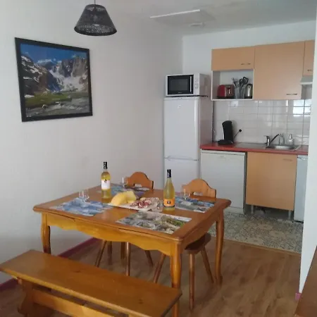 T2 3 Etoiles Piscine Chauffee Sauna Hammam Cauterets