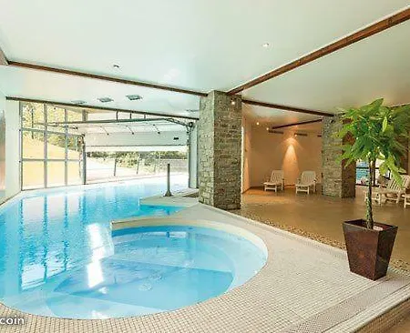 T2 3 Etoiles Piscine Chauffee Sauna Hammam Apartment *