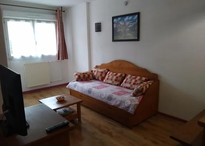 T2 3 Etoiles Piscine Chauffee Sauna Hammam Apartament *